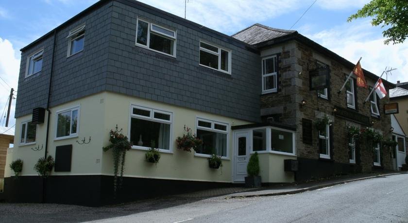 Sportsmans Arms menheniot